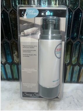 Damsel In Defense Sassy Skincare Hidden Stash Keepsafe Container Safe NEW NWT